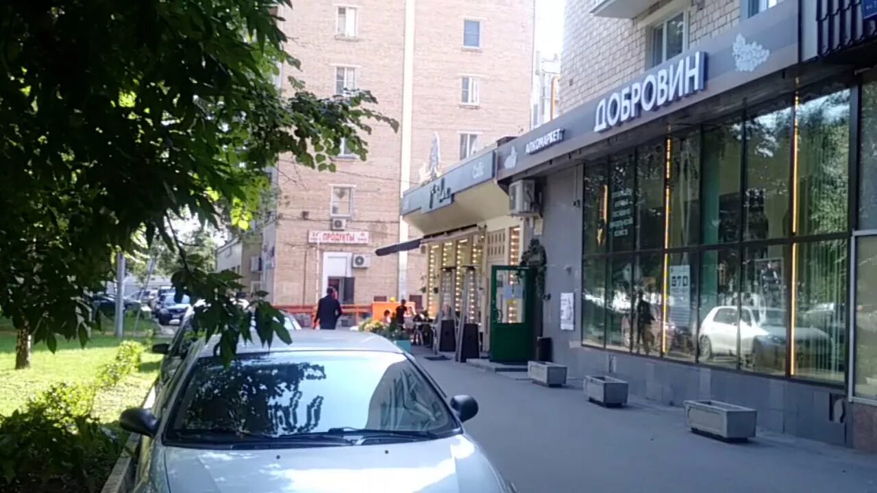 Лобиани, ресторан на Люсиновской улице в Москве 