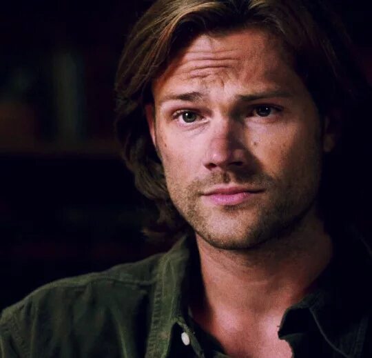 Сэм винчестер. Актер джаред падалеки. Сыграл сэма. Сэм винчестер. Джаред падалеки 2022.