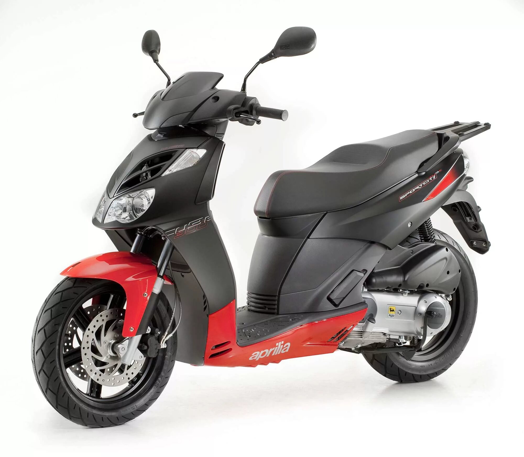 Скутер 300 кубов. Aprilia Sportcity 300. Aprilia Sportcity 200. Априлия спорт Сити 300. Скутер Априлия 125.