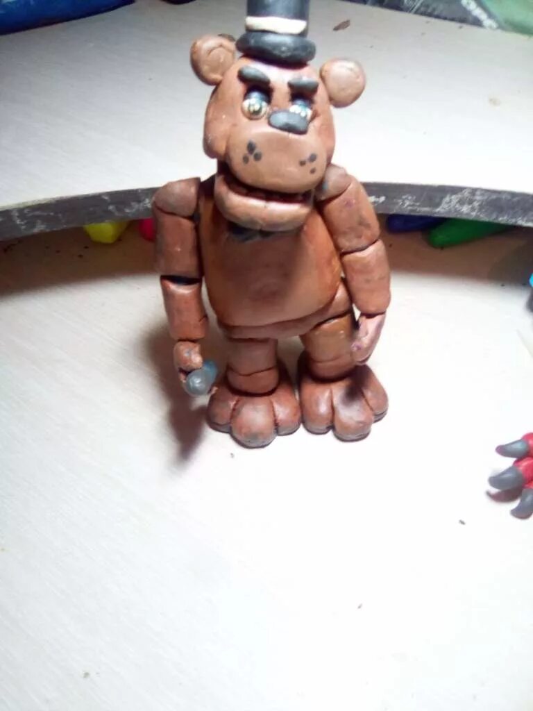 мишка фредди из пластилина. лёгкий пластилин фигурки фнаф. лепка медведь. фредди из пластилина fnaf. пластилиновый мишка фредди.