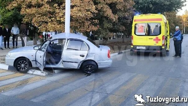Дтп череповца сентябрь 2022. Дтп сентябрь 2015. Авария в борском районе самарской области. Авария самарская область борский район. Дтп на президентском мосту 29.