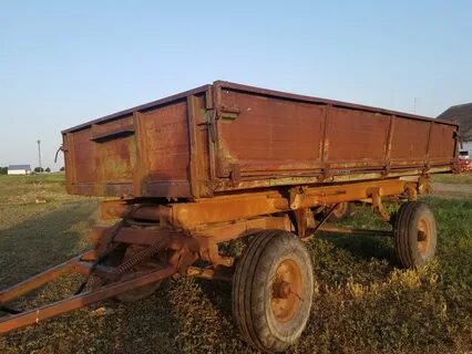 Трактор продаж прицеп