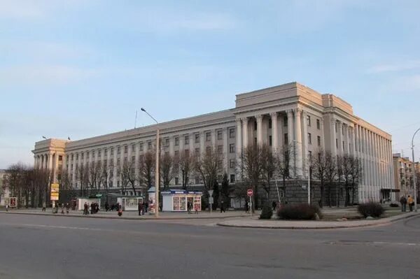 Панорама: Белорусско-Российский университет, учебный корпус № 1, ВУЗ, просп. Мир