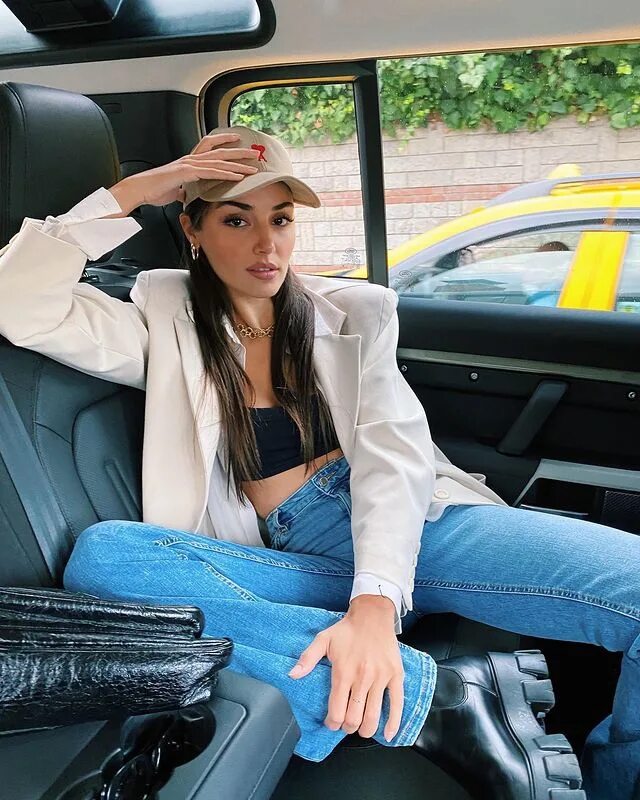 Ханде эрчел фигура 2022. Ханде эрчел 2022. Мисс турция 2021 ханде эрчел. Ханде эрчел сейчас. Ханде эрчел 2020.