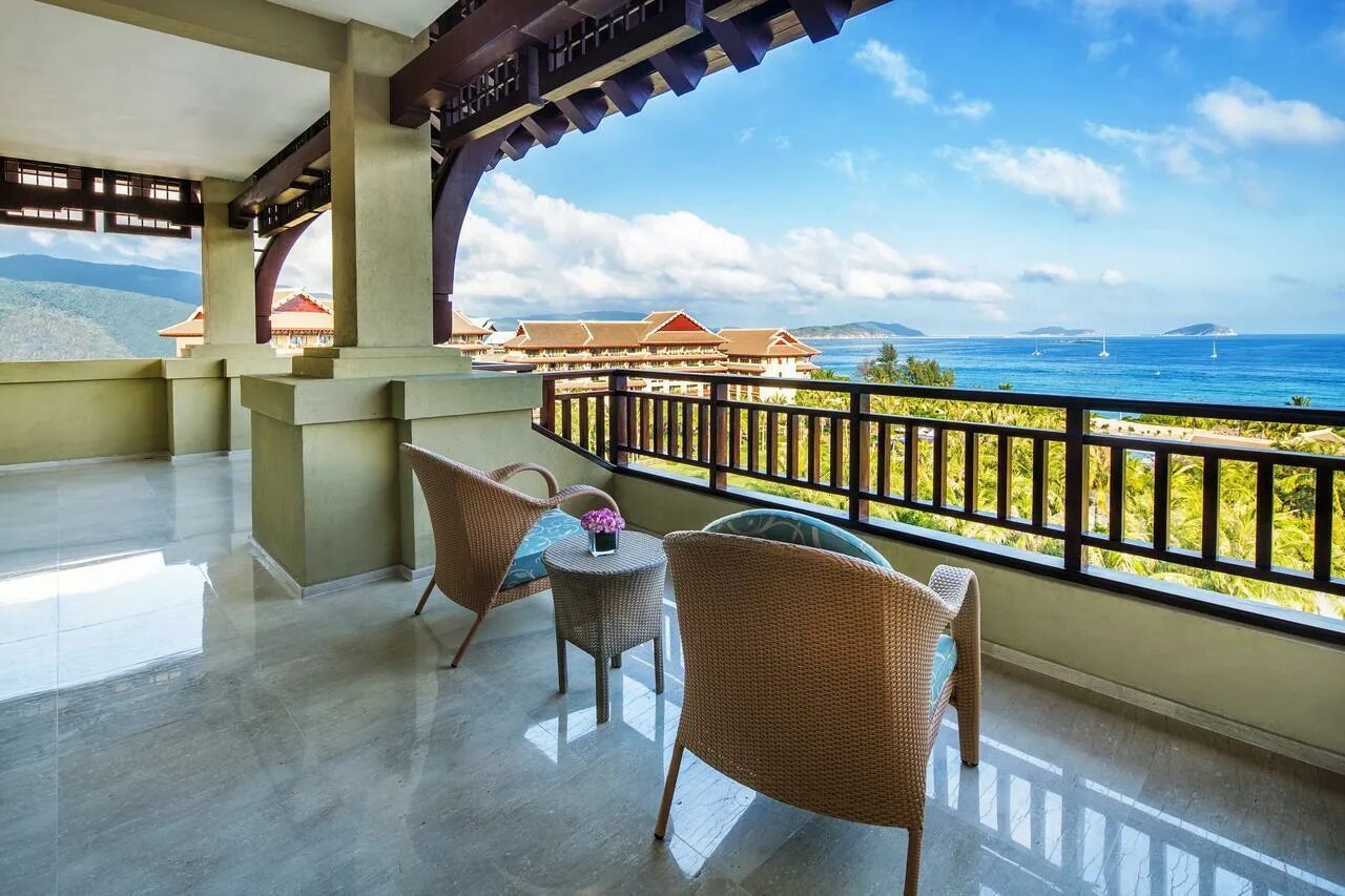 The Ritz-Carlton Sanya. Ritz Carlton Sanya Yalong. The Ritz Carlton 5* Хайнань. Ritz Carlton Yalong Bay.