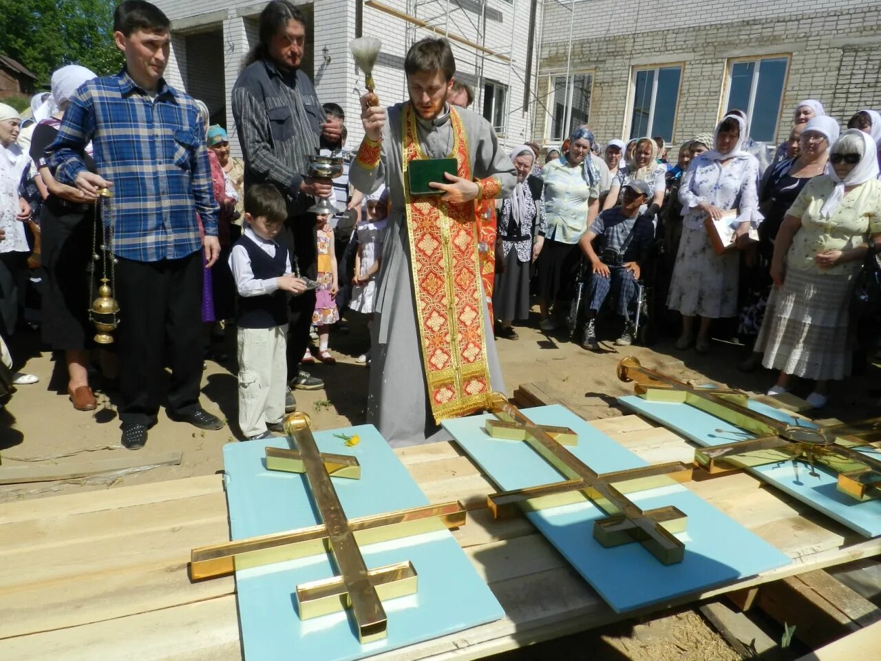 храм святителя николая, шарья, костромская область. шарья храм цесаревича алексея. свято никольский храм шарья. шарья церковь николая чудотворца. шарья храм цесаревича алексея.