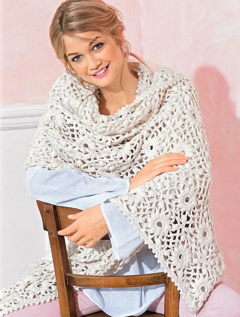 Схемы вязания крючком палантинов ажурных. Роскошный ажурный палантин. Палантин из мохера крючком схемы. Палантин крючком. Вязание крючком палантин.