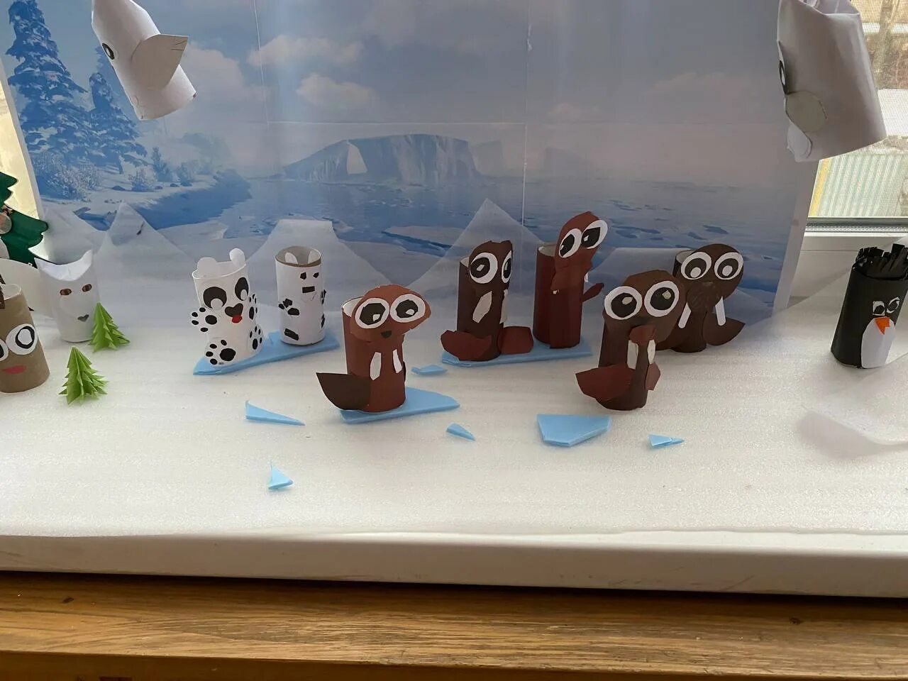 Конструирование на тему животные севера. Конструирование животные севера подготовительная. Конструирование животные севера старшая группа. Конструирование животных севера. Поделка медвежонок для дошкольников.