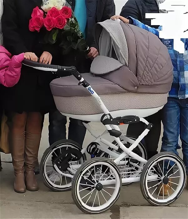 Коляски на черняховского. Черняховского 86 коляски екатеринбург детские каталог товаров. Мегадетки екатеринбург черняховского. Черняховского 86 екатеринбург детские товары. Коляски на черняховского.