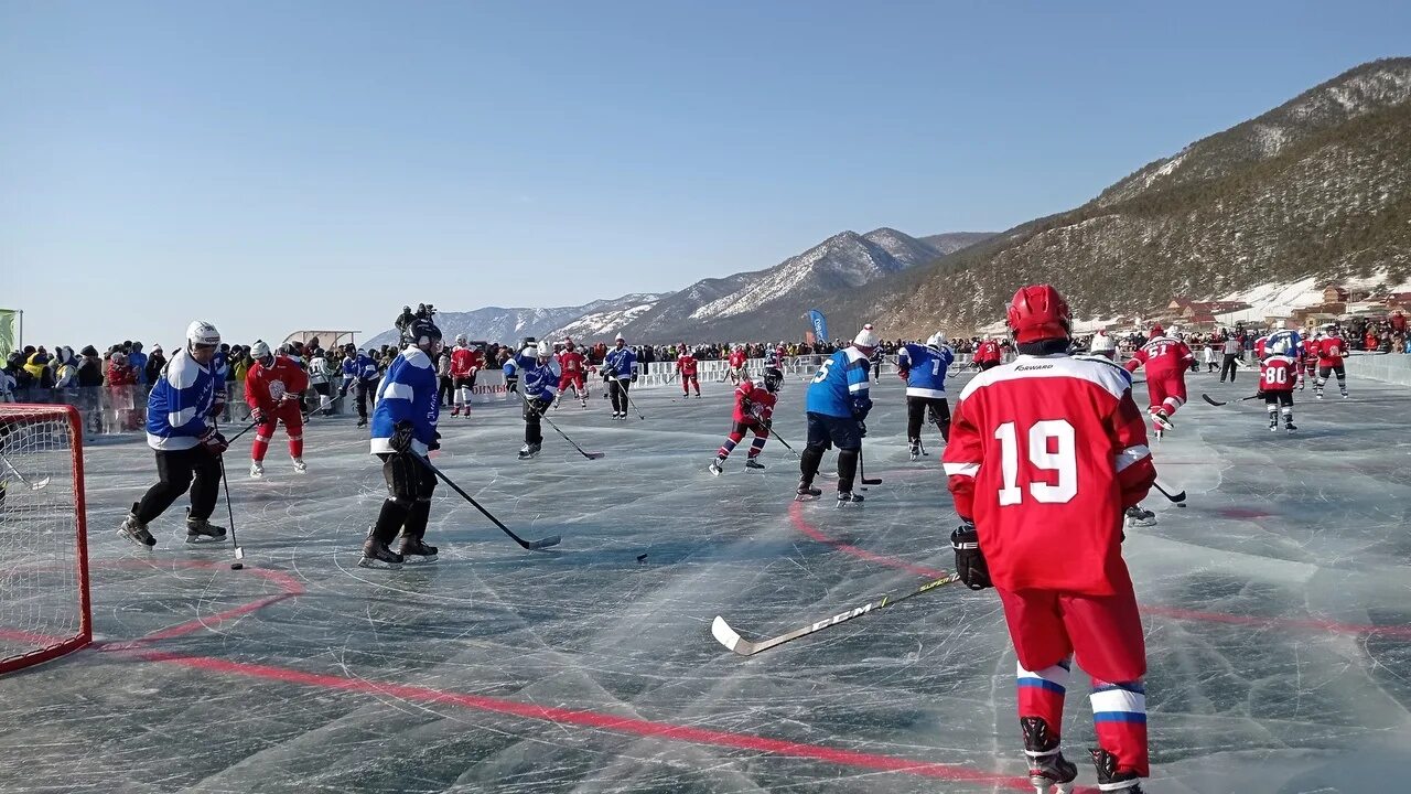 Хоккей на льду Байкала. Хоккей на озере Байкал. Матч на льду Байкала. Озеро Байкал игра в хоккей. Хоккей на байкале 2024