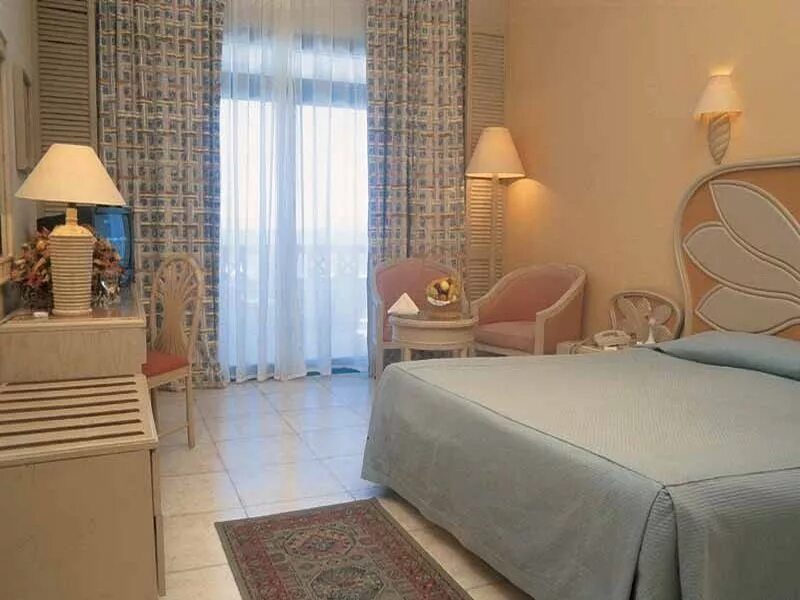 Pyramisa beach resort хургада. Хургада отель pyramisa beach resort 5. Pyramisa beach resort sahl hasheesh 5*. Отзывы отель пирамиса. Mambasa bamburi blue pacific.