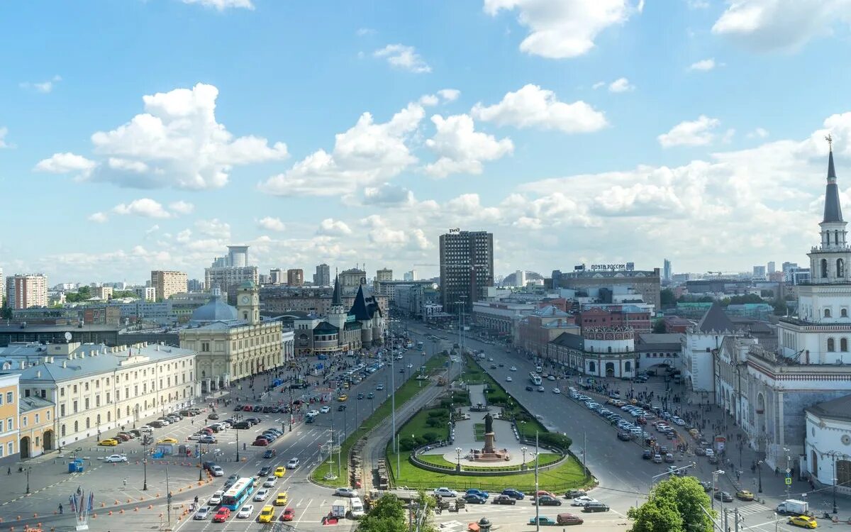 Депо площадь трех. Комсомольская площадь москва. площадь трёх вокзалов в москве. гастроквартал депо три вокзала. депо площадь трех вокзалов.