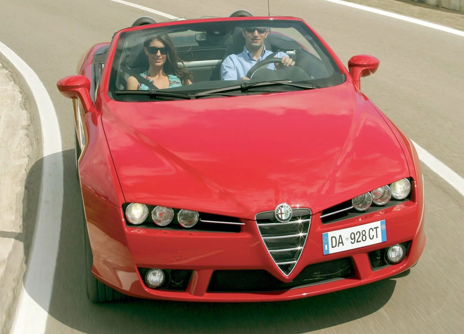 Alfa romeo. Alfa romeo 8c вентиляция. Альфа ромео 4c. Alfa romeo alfa romeo. Alfa romeo спорткар.