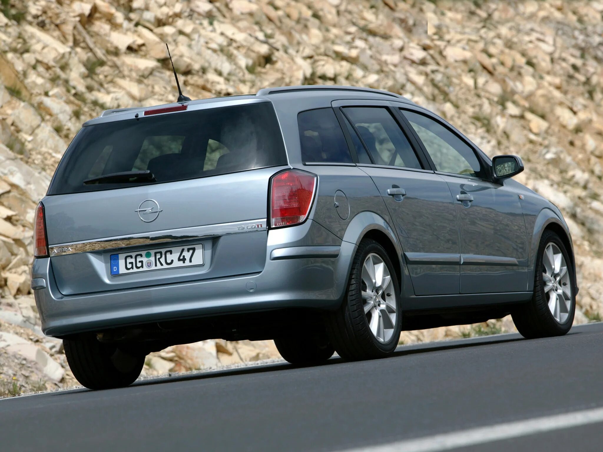 Astra wagon. Opel astra caravan 2007. opel astra station wagon. opel astra family универсал.