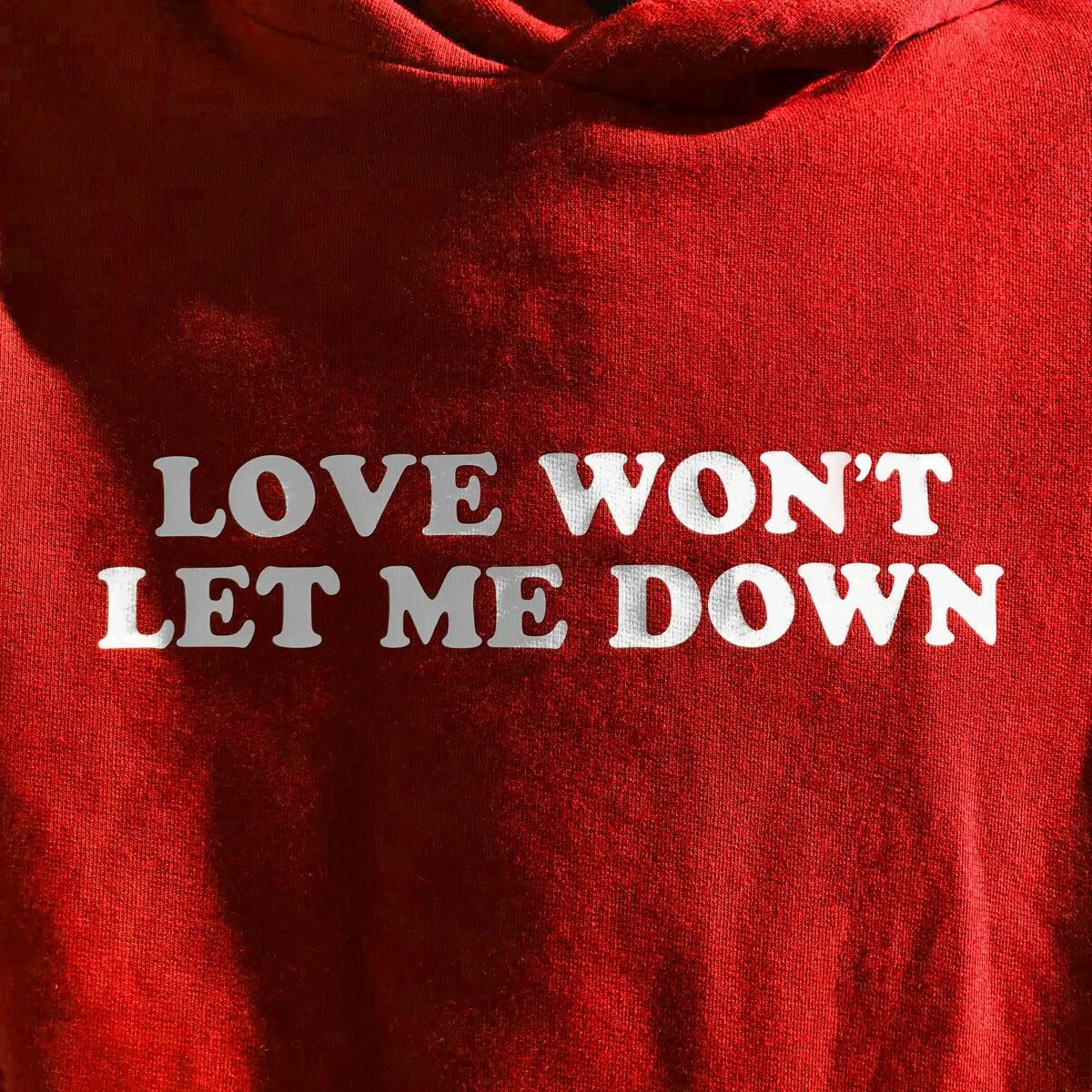 Lovely вон. Let me down. Wont. Love me down Love me down.