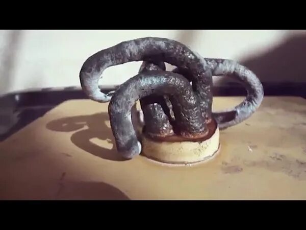 Фараоновы змеи из глюконата кальция. Кальция глюконат дальхимфарм. Химическая реакция фараонова змея. Опыты с глюконатом кальция. Опыты с глюконатом кальция.