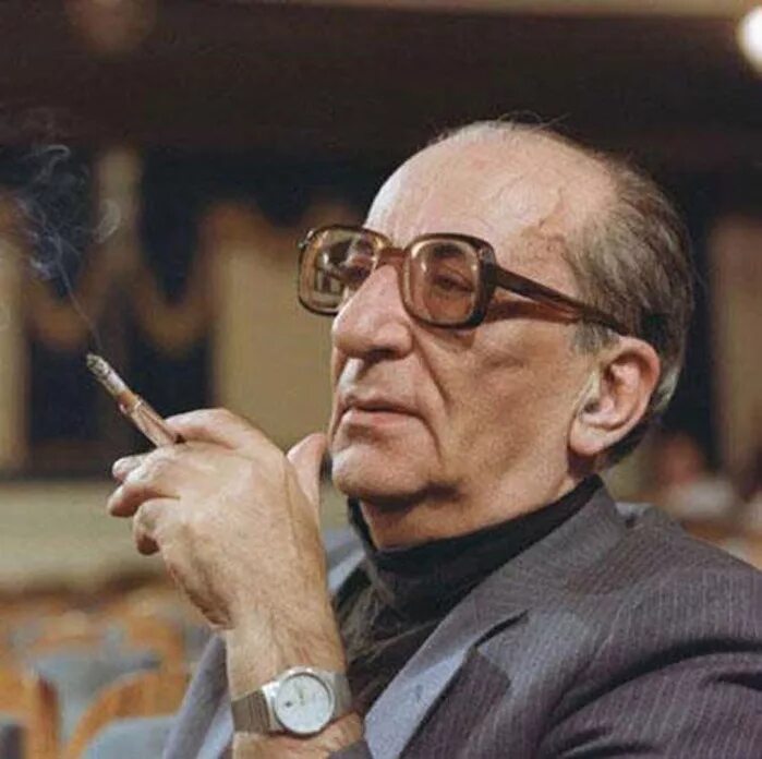 товстоногов