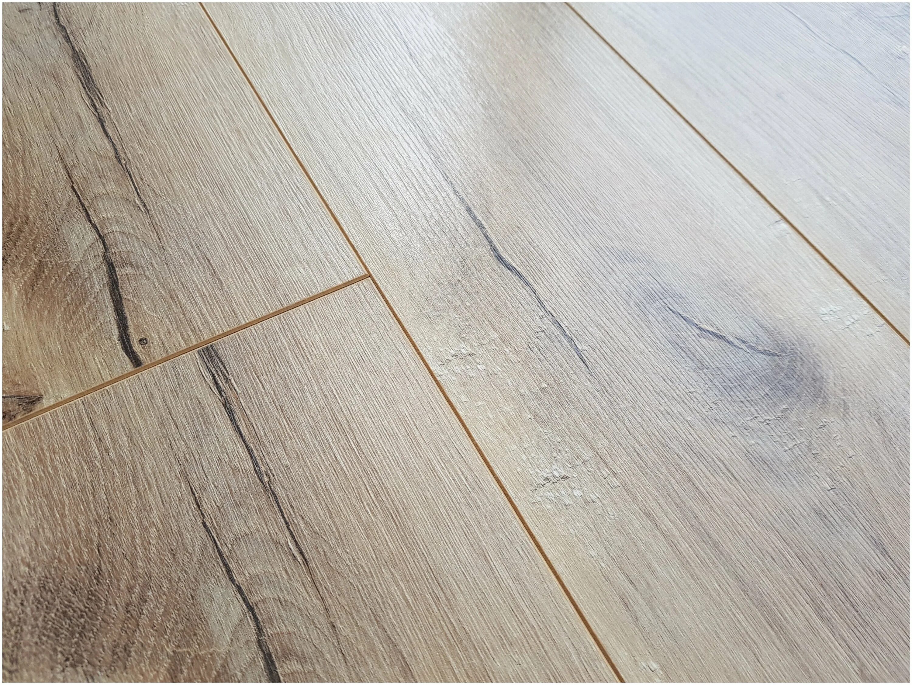 Ламинат swiss solid chrome. Ламинат swiss krono arto synergy. Kronospan rocko vinyl бочонок бурбон. Ламинат swiss. Арто 2052 дуб нарвик.