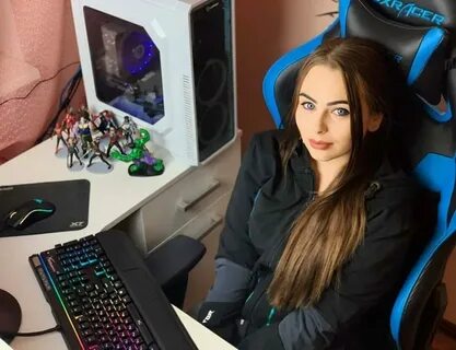 Самая красивая девушка твича тест