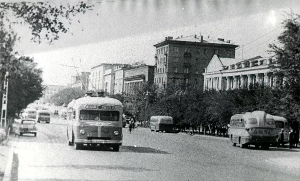 Детский мир, +7 351 263-72-03, просп. Ленина, 46, Челябинск, Челябинская обл., Р