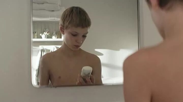 Zen org boys. Фильм the volvieron 2015. Мальчиковые забавы на zenvideo. Мальчишки харди. Gutta boys 2006 норвегия голый.