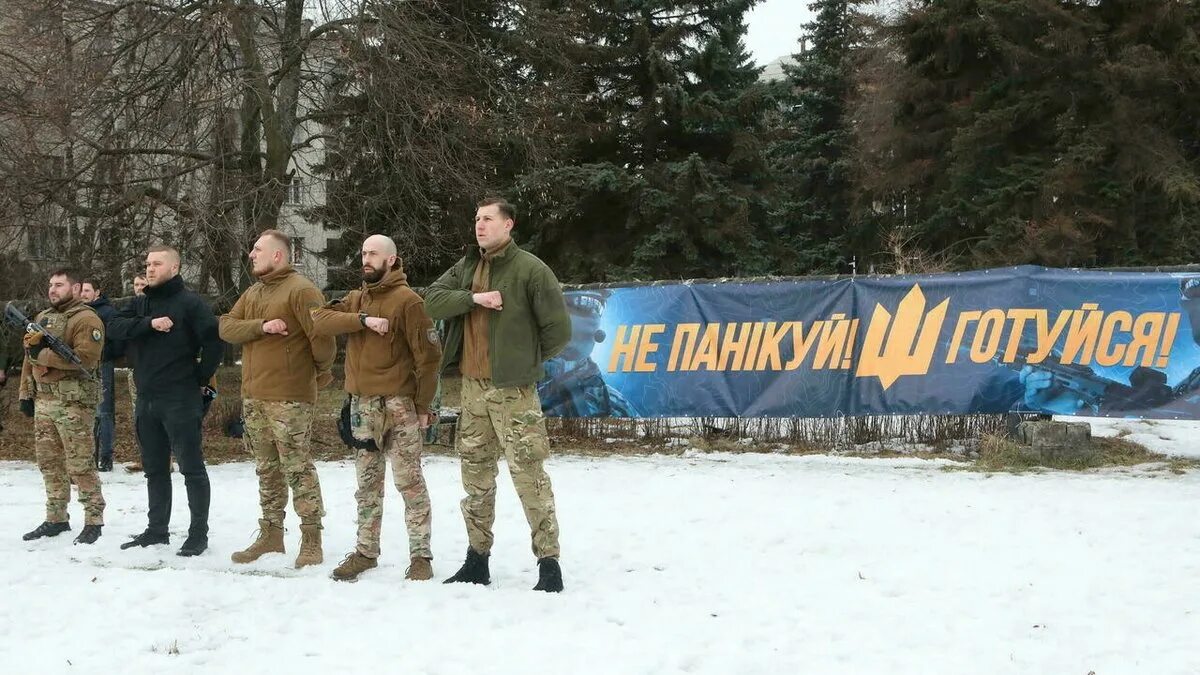 На украине ввели чп. Полк Азов. Полк Азов 2022. Украинские националисты полк Азов. Неонацистский полк Азов.