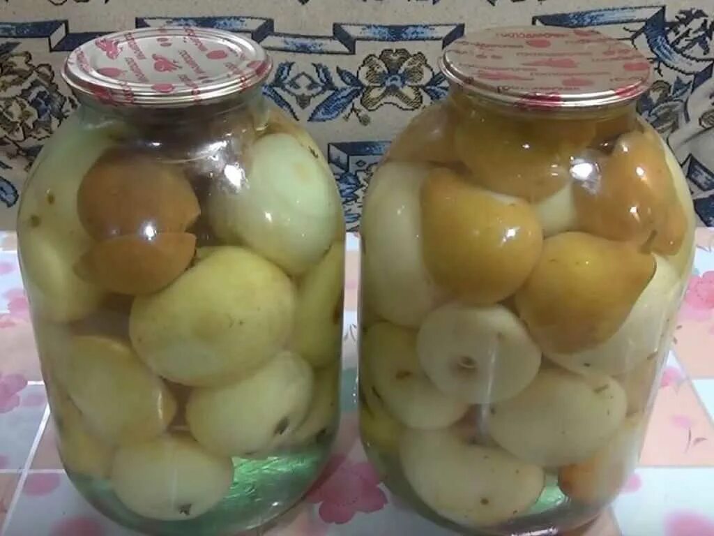 Компот из целых яблок на зиму. Груши в банках в зиму. компот из груш. компот из груш на зиму. компот из груш на зиму на 3-х литровую.