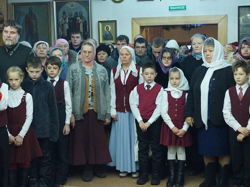 Православная гимназия сургут. Религиозная школа. Церковная школа. Ученик церковной школы. Ученик церковной школы.
