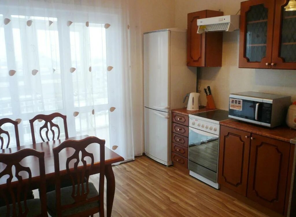 недвижимость южно-сахалинск. суточные квартиры в долгопрудном. ленина 219 южно-сахалинск. квартира студия сдается. сахалин снять квартиру.