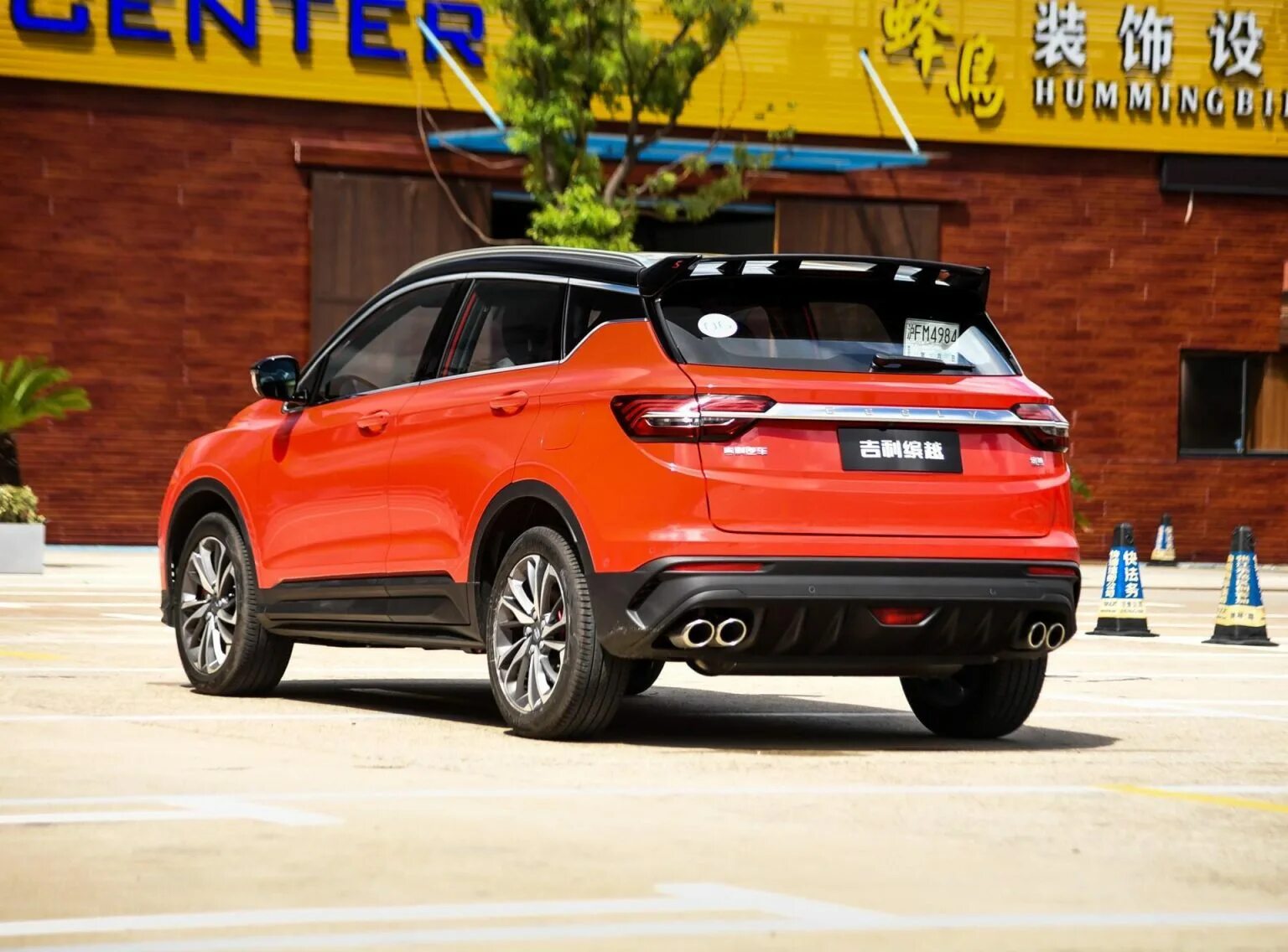 Чанган кросс купе. Китайский внедорожник 4х4. Geely fy11 2020. Бмв х6 и китаец. Хавал ф7 и бмв х6.