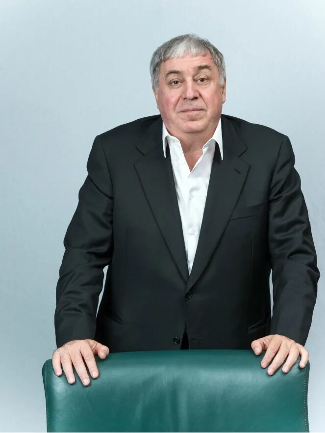 центр гуцериева продюсерский михаила. продюсерский центр гуцериева. продюсерский центр михаила гуцериева логотип. гуцериев михаил государственной думе. гуцериев михаил сафарбекович.