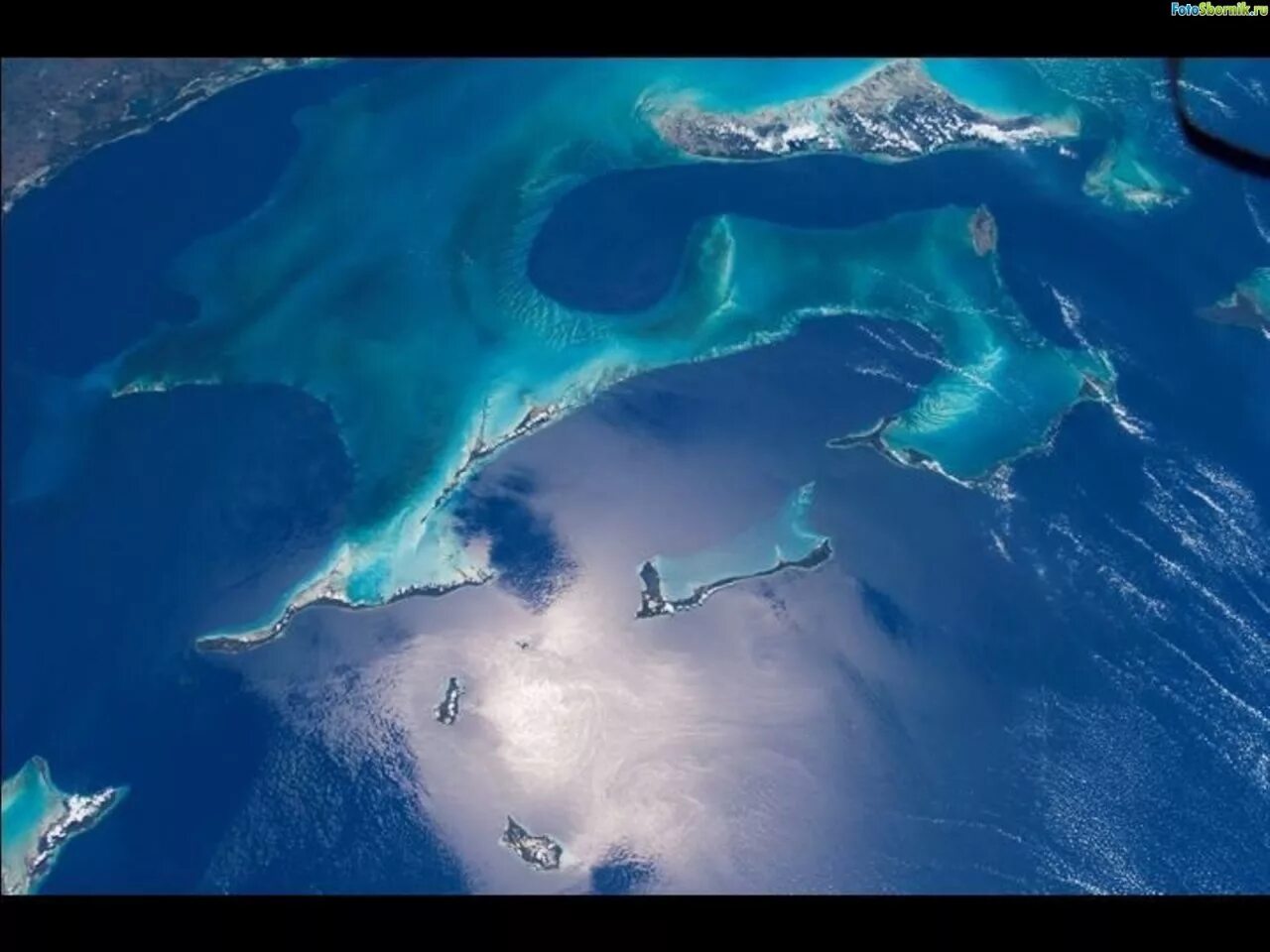 Океан в реальном времени. Карибское море Атлантический океан. Саргассово море вид из космоса. Снимок со спутника океана Атлантического. Саргассово море с космоса.