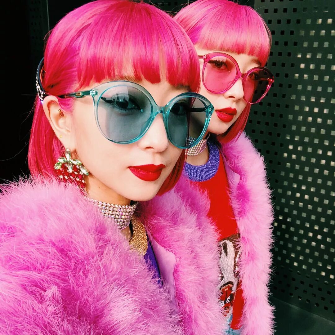 Мода для подростков. Макияж в стиле drain. Грудастые ринг герл. Субкультура японии гяру. Ринг герлз австралии.