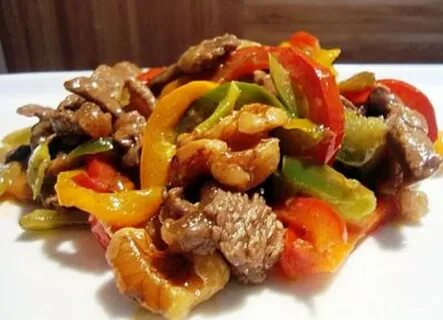 Мясо с грецким орехом