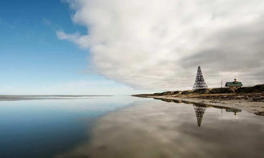 Остров жижгин в белом море. Остров белый. Остров белый в карском море. Жк белый. Белый остров все.