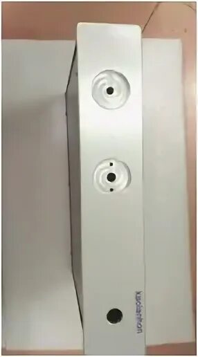272 320