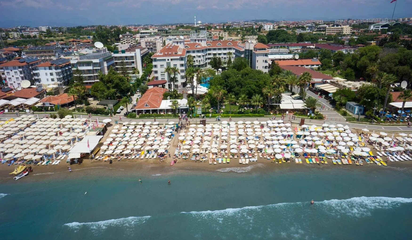 Пляж сиде турция фото. Турецкий берег сиде. Side beach пляж. Море сиде манавгат. Восточный пляж сиде.