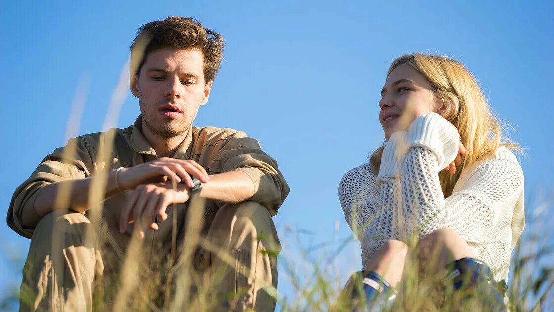 джейкоб трамбле голый. фотосессия мальчика на природе. хороший мальчик небеса. рай существует фильм 2014. аниме одинокий парень.