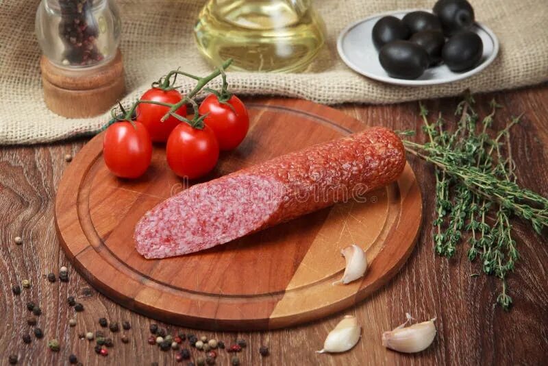 Колбаса красивое оформление Salami sausages stock photo. Image of product, fresh 50781240