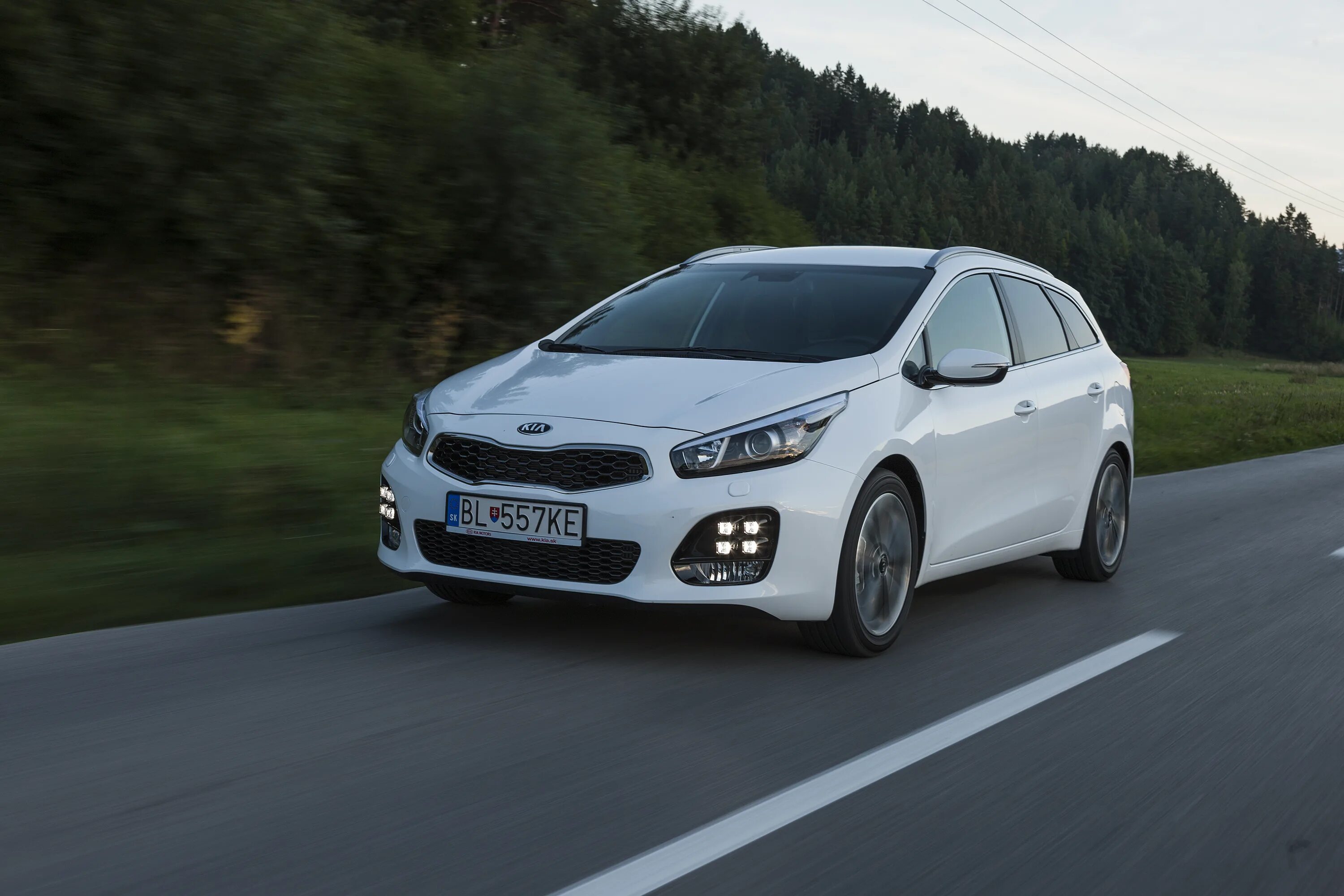 Киа сид 2016 купить. Kia Ceed SW. Kia Ceed SW gt. Kia Ceed SW 2016. Kia Ceed gt 2016.