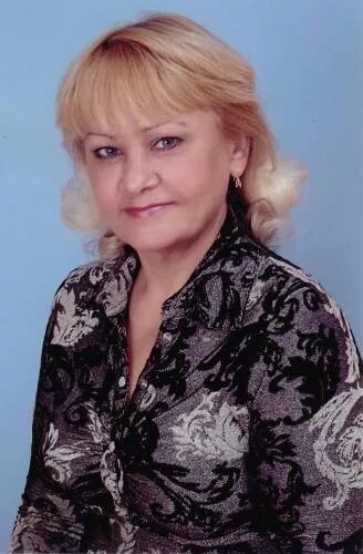 Звегинцева елена анатольевна пермь директор. Директор школы 108 уфа. Директор школы 112 трехгорный. Марина крижевская. Шмакова директор школы 108.