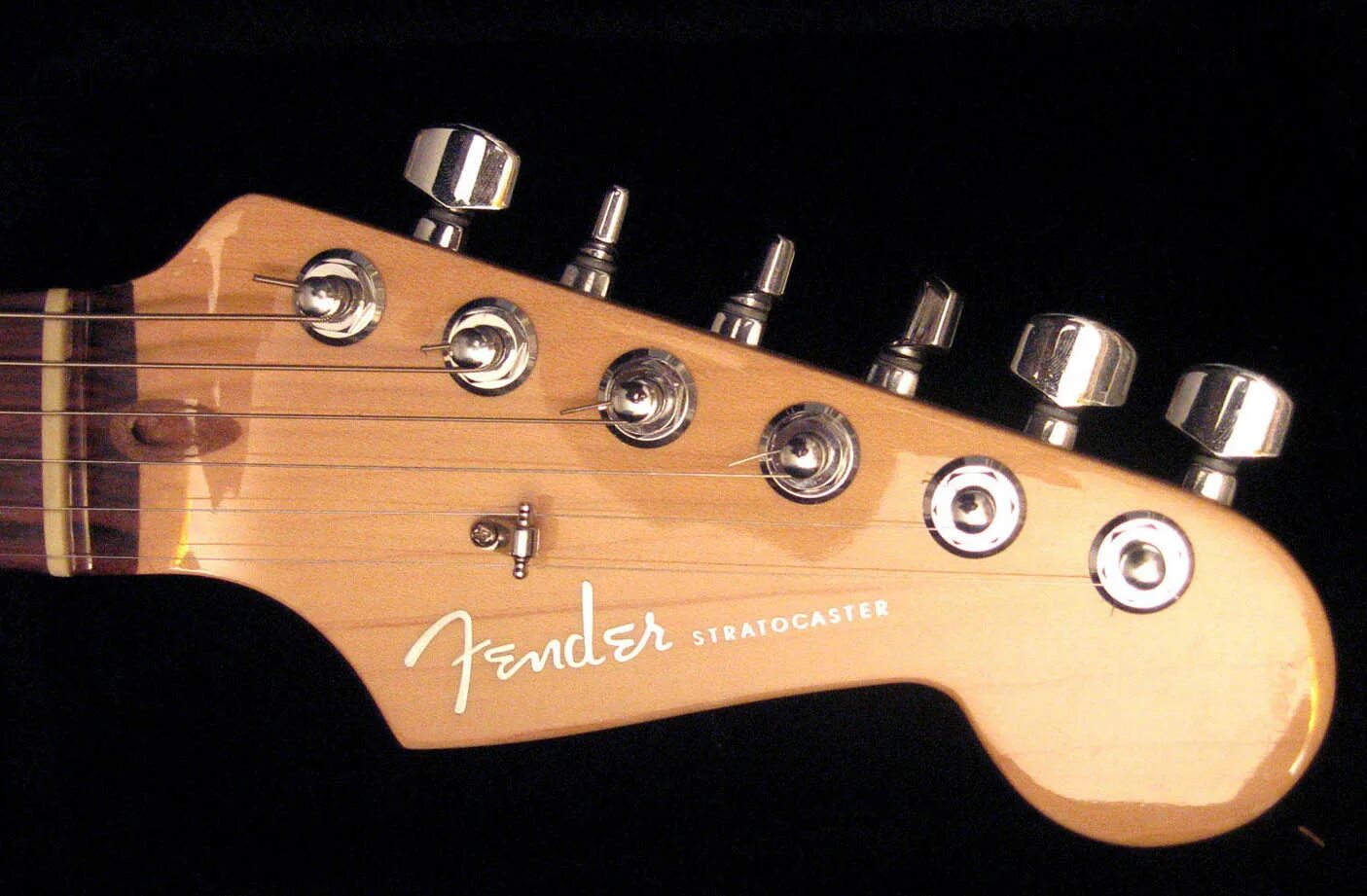 фендер стратокастер №901755. Fender серийный номер z. Fender stratocaster серийный номер. Strat mz4241899.