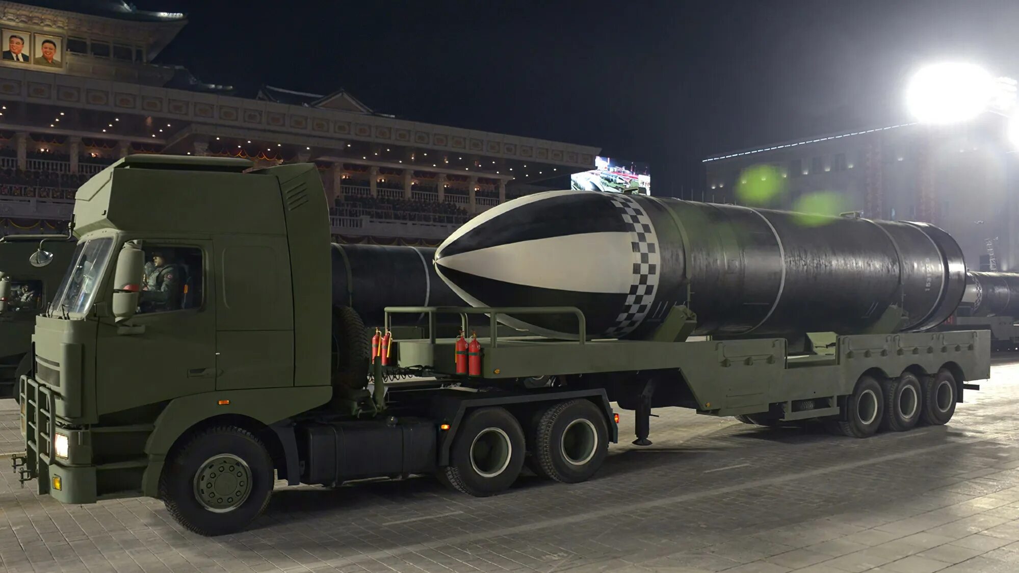 колонна рвсн ярс. баллистические ракеты mgm-140. самые мощные баллистические ракеты. самые мощные баллистические ракеты. ракетный комплекс сармат сармат.