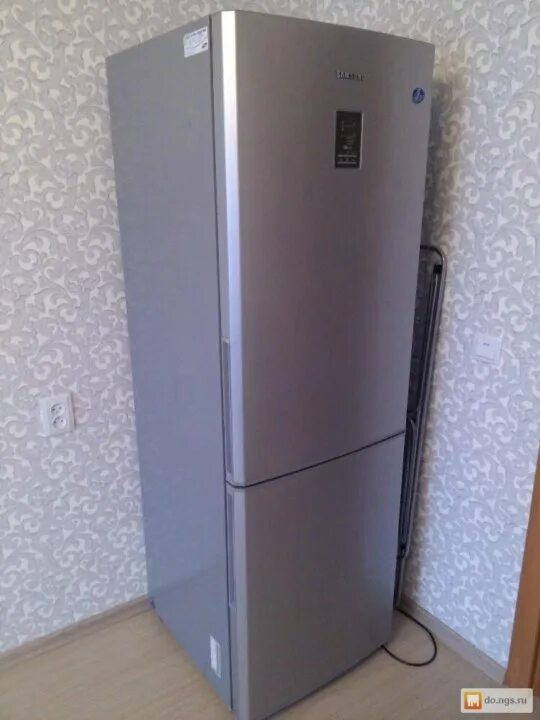 Холодильник самсунг бу. Холодильник самсунг серый. Samsung rl-38 ecps. Холодильник самсунг бу. Холодильник самсунг бу.