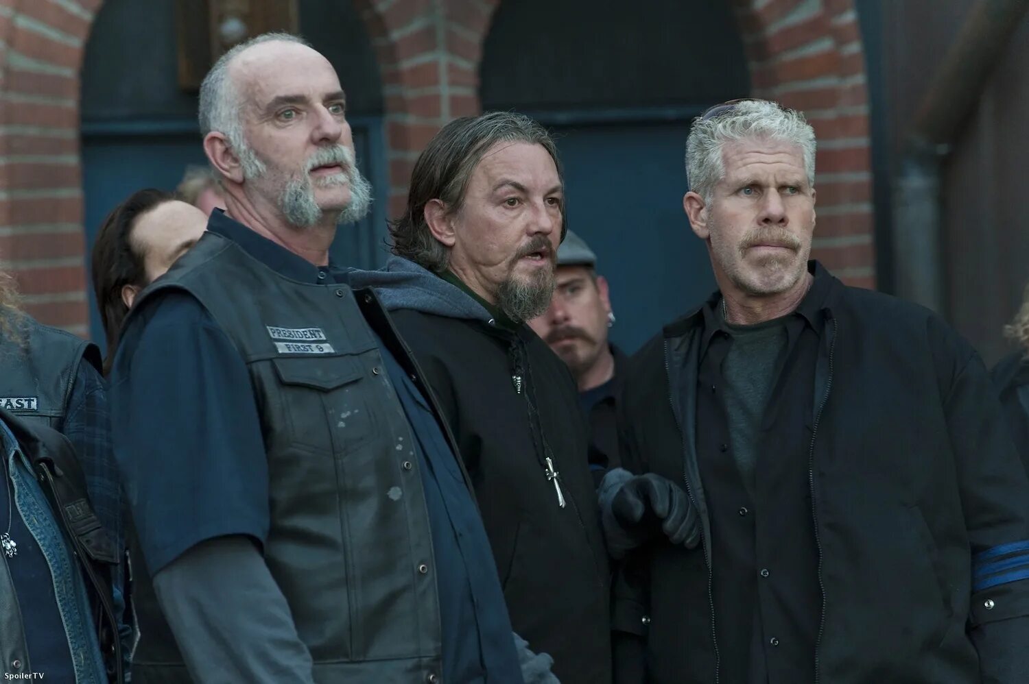 чарли ханнэм сыны анархии фото. пенни сыны анархии. сыны анархии на рабочий стол. маянцы лыба. рон перлман сыны анархии.