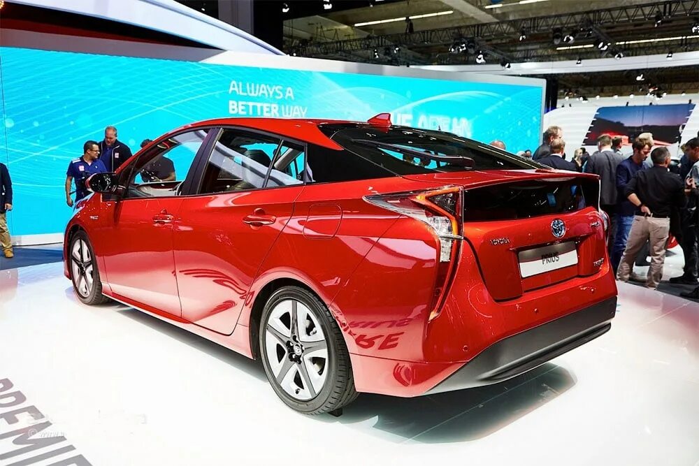 Тойота нового поколения. Toyota Prius 2016. Тойота Приус 2016 2016. Toyota Prius 2017. Toyota Prius New.