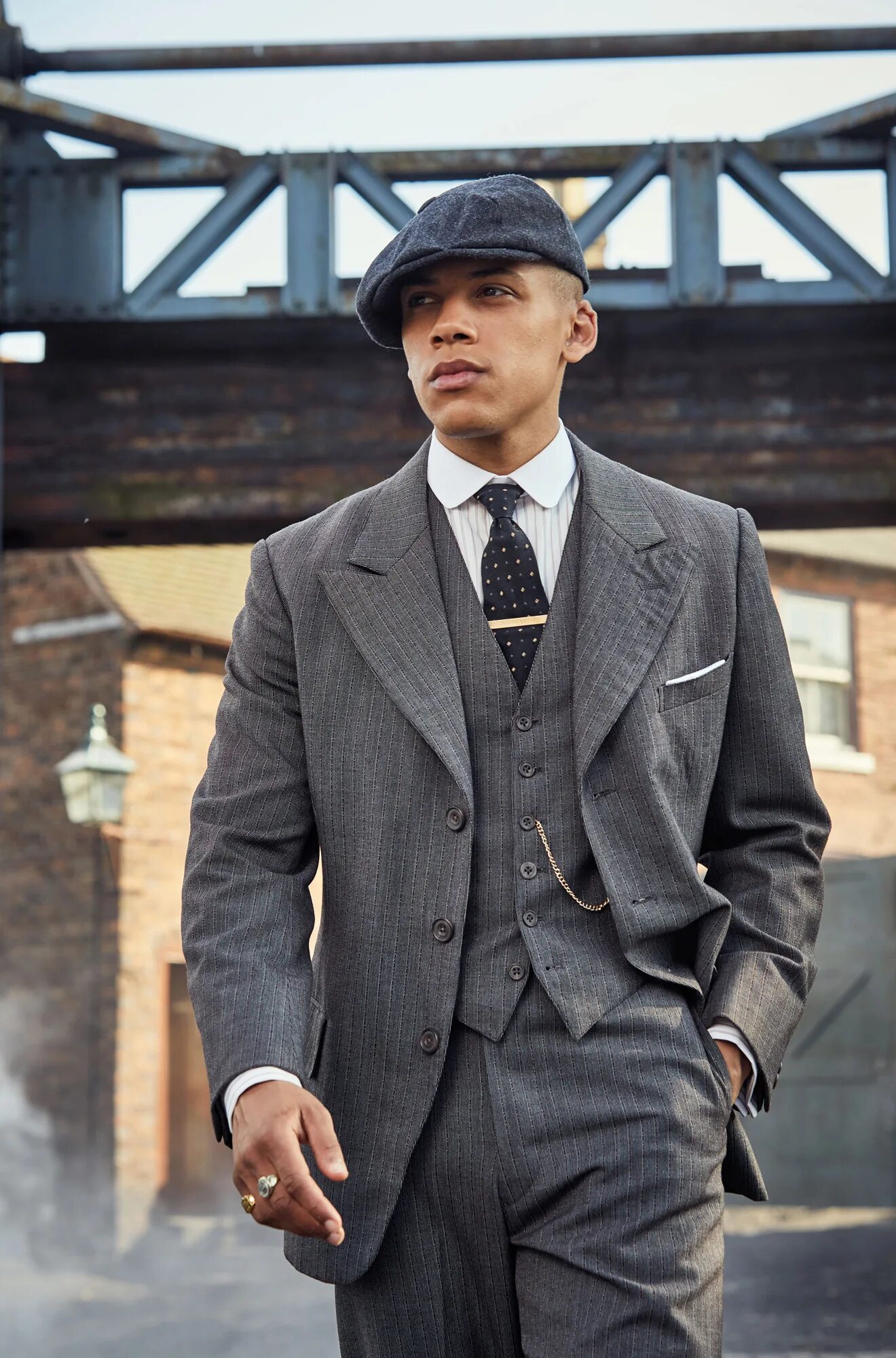 костюм томаса шелби. острые козырьки томас шелби. острые козырьки костюмы. острые козырьки томас шелби. киллиан мёрфи острые козырьки.