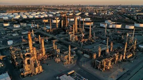 крупнейший нефтегаза
