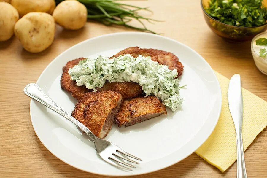 Мясо по белорусски рецепт. Белорусская национальная кухня драники колдуны. Колдуны по-белорусски. Мясо по белорусски рецепт. Мясо по белорусски рецепт.