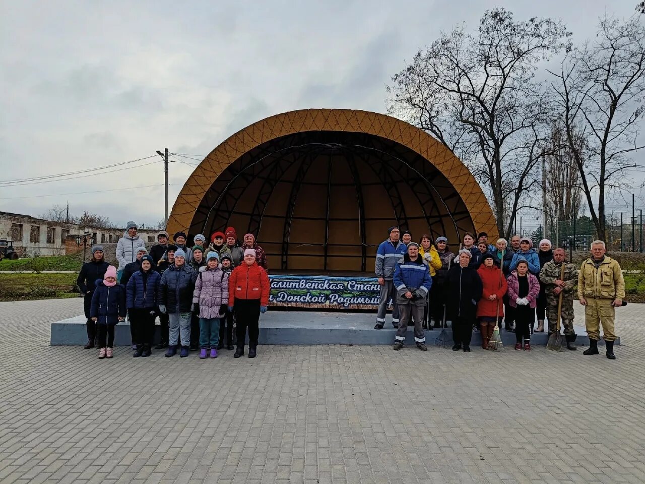 Благоустройство Калитвенская Каменский район. Калитвенцы. Парк в Мальково Калитвенская Каменский район. Благоустройство Калитвенская Ростовская обл.